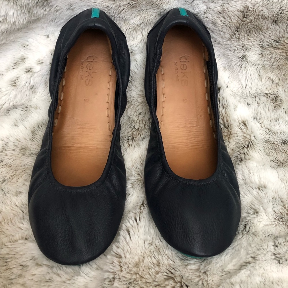 California Navy Tieks